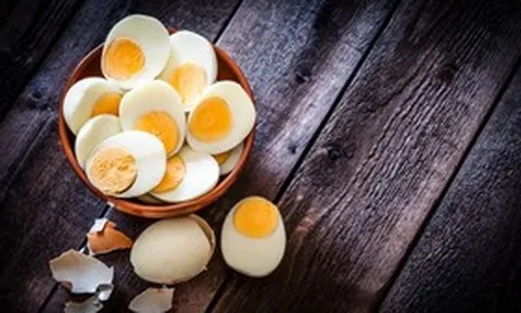 Ăn 4 quả trứng mỗi ngày suốt 5 tháng, người phụ nữ 33 tuổi nhận kết quả bất ngờ khi đi khám
