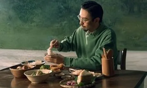 Sao nam ở Quảng Ninh có màn đổi đời khó tin nhất: Từ công nhân nhặt rác nay thành nghệ sĩ ai cũng biết mặt