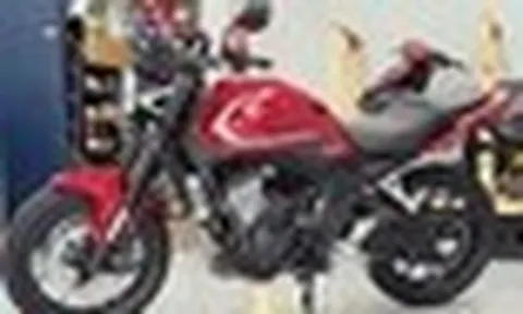 Honda CB500 Super Four về Việt Nam, trang bị công nghệ hiếm, giá ngang xe 650 cc