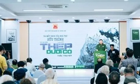 Gần 60 năm sau trận Làng Vây, nhà thơ Hữu Thỉnh ra mắt tiểu thuyết đầu tay 'Thép dưới cỏ'