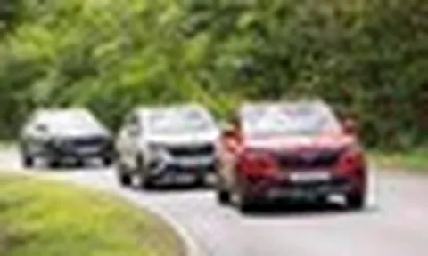 “Đặt lốp” đến 4 điểm cực Việt Nam bằng Skoda Kushaq, người lái nhận xét: Đi đường đá sỏi, lộ rõ chất xe