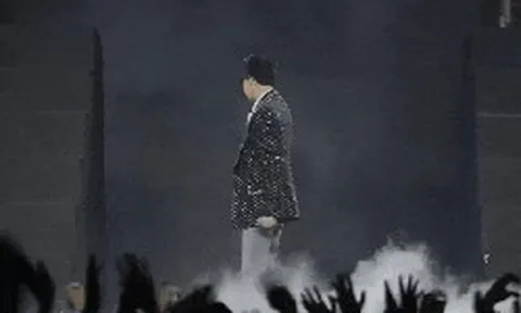 “G-Dragon xuất hiện ở show Chông Gai”: Nam ca sĩ Việt sở hữu rổ hit đếm không xuể, hẹn hò hoa hậu, tài sản kếch xù