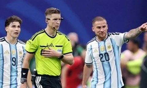 Thua Argentina không phục, Ai Cập đòi FIFA 'treo còi' trọng tài