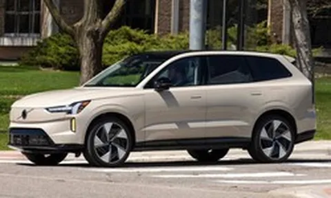 Volvo mở đặt trước 2 mẫu xe điện EX90 và ES90 tại Việt Nam