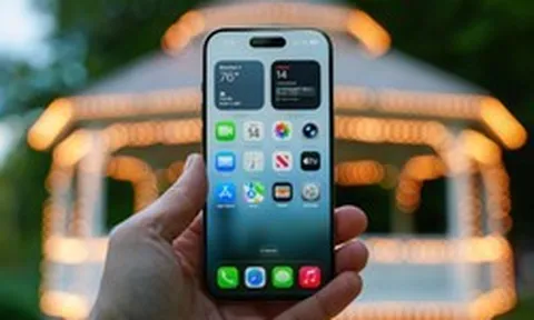 Mẫu iPhone màn hình lớn đang có giá giảm gần chục triệu đồng