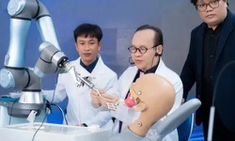 Nha khoa Nhân Tâm đầu tư công nghệ robot cấy ghép implant