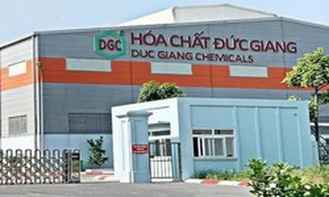 Hoá chất Đức Giang nêu lý do lùi tiến độ dự án 12.000 tỷ đồng