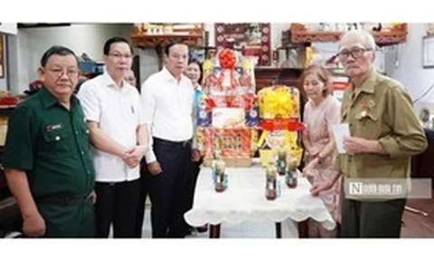 Tp.HCM: Tri ân thương binh, gia đình liệt sĩ bằng những chuyến thăm nghĩa tình