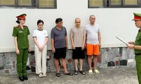 3.400 viên kim cương nhập lậu được đưa vào hệ thống bán lẻ SJC thế nào?