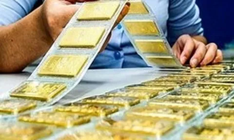 Giá vàng giảm 7 triệu đồng/lượng