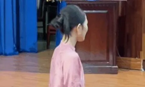 Nữ thần cổ trang thế hệ mới của Việt Nam đây rồi: Visual đẹp hết nước chấm, mặt mộc cực phẩm viral khắp MXH