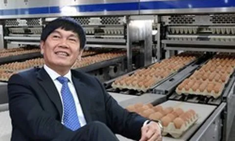 Tỷ phú Trần Đình Long mỗi ngày bán hơn 1.170 con heo và gần 1 triệu quả trứng, thu gần 3.400 tỷ đồng sau 6 tháng