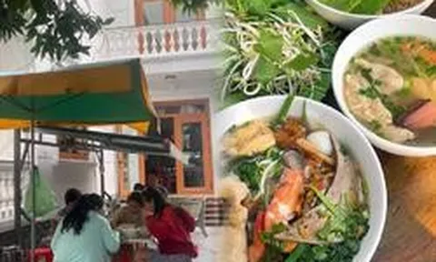Quán hủ tiếu nằm trong biệt thự ở TP.HCM: Giá 30.000 đồng/bát, chỉ bán đúng 4 tiếng nhưng gần 30 năm vẫn đông khách
