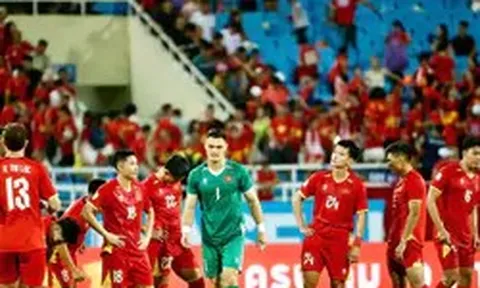 Nhìn lại 90 phút đội tuyển Việt Nam bất lực trước Singapore tại Mỹ Đình