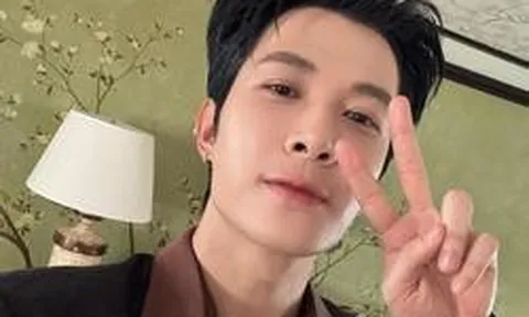 Ca sĩ Việt vừa được đề cử đẹp nhất thế giới: Nhan sắc như tài phiệt trong truyện bước ra, đến đâu cũng thành tâm điểm