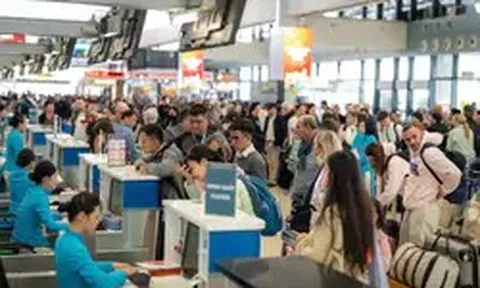 Điều gì thu hút gần 14 triệu lượt khách quốc tế đến Việt Nam?