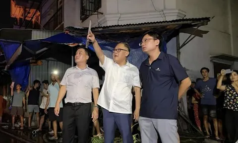 Cháy lớn tại chợ Biên Hòa, cột khói cao hàng chục mét