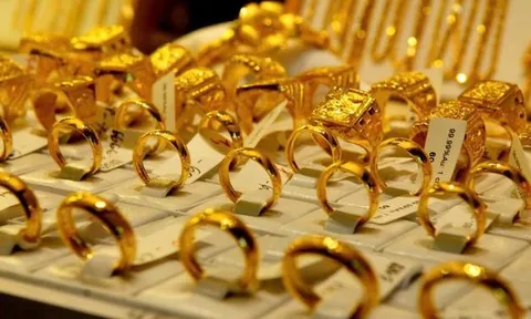 Giá vàng hôm nay (8/8): Tăng mạnh sau một đêm