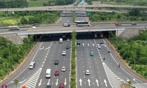 Đề xuất mới từ Cục CSGT về làn đường dành riêng để vượt xe: Những tuyến đường cao tốc nào được chọn để thí điểm vào Quý IV/2026??