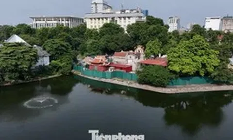 Di dời 32 hộ dân, trả lại không gian kiến trúc cho di tích ven hồ Thiền Quang