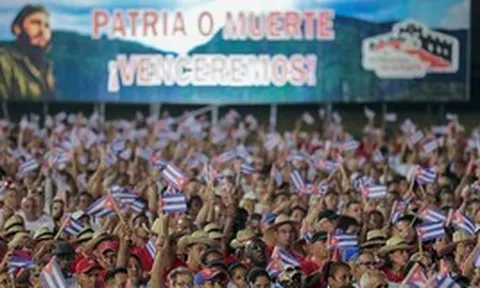 Cuba vừa nhận món quà nặng 15.000 tấn từ láng giềng của Việt Nam