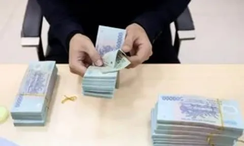 Vì sao người dân thích gửi tiền ngân hàng?