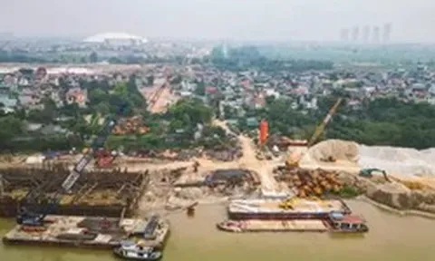 Thi công cầu Tứ Liên: Người dân cần lưu ý gì khi qua đường Nghi Tàm từ 20/8?