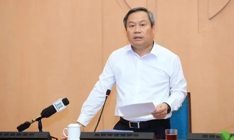 Chủ tịch Hà Nội yêu cầu chủ động ứng phó, không để môi trường xấu đi