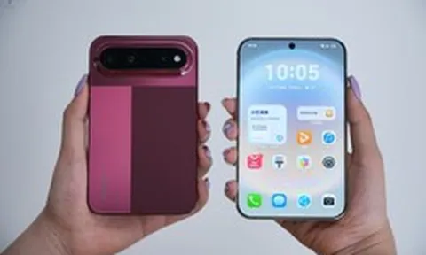 Huawei ra mắt điện thoại mới với thiết kế lạ