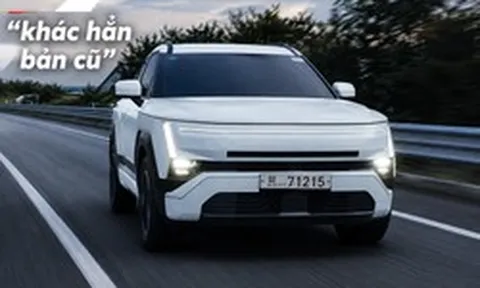 Hyundai Tucson 2027 lộ diện ngoài đời: Thiết kế vuông vức, đằng sau nhìn như 'tiểu Santa Fe'
