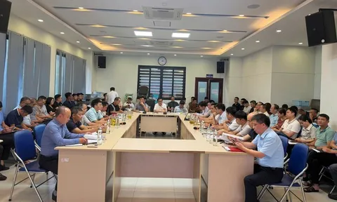 Hà Nội huy động 2.500 người và hàng trăm phương tiện ứng phó bão số 4