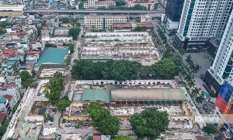 Tháo dỡ nhà máy Giầy Thượng Đình trên khu "đất vàng" Nguyễn Trãi