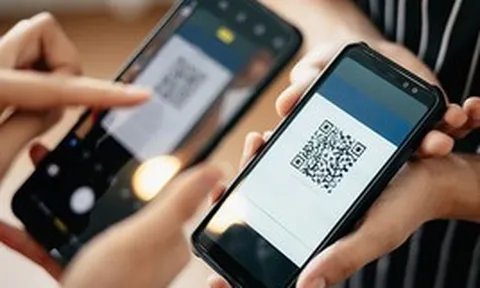 Tài khoản nhiều người dân bất ngờ nhận được khoản tiền 40 triệu, 100 triệu, 200 triệu,...: Công an xác minh làm rõ người chuyển