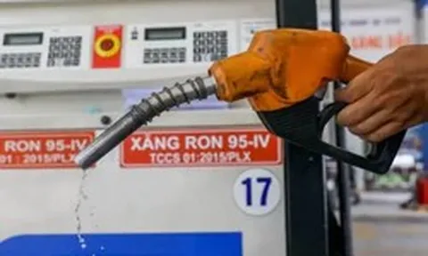 Xăng dầu đẩy CPI tháng 8 tăng