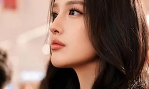 Mai Phương Thúy bất ngờ nhắc chuyện người yêu