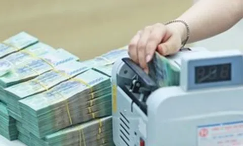 Huy động vốn ngân hàng bất ngờ tăng mạnh, cao hơn tăng trưởng tín dụng