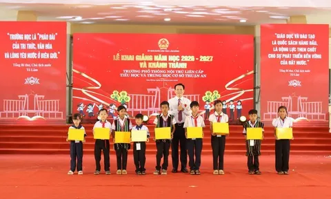 Những ngôi trường vùng biên Lâm Đồng cùng đón năm học mới