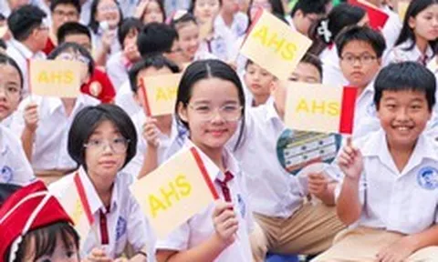 Bài hát khiến hàng triệu phụ huynh vui nhất lúc này: Nghe vài câu là biết ngày “giải phóng” đã đến