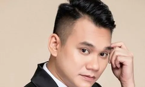 Ca sĩ Việt là "trùm" bất động sản: Tiền đi hát mua cả cơ ngơi từ Nam ra Bắc, xế hộp tiền tỷ đếm không xuể