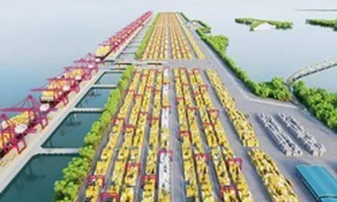 Việt Nam xây siêu cảng gần 5 tỷ USD: Công suất gấp 3 lần cảng lớn nhất hiện nay, sẽ đón được tàu container lớn nhất thế giới