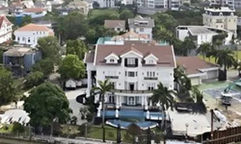 Ngắm dinh thự 2.500 m2 ven sông Sài Gòn của đại gia 8 con: Từng diễn ra đám cưới thế kỷ, lên cả truyền hình Hàn Quốc trong phóng sự về giới siêu giàu