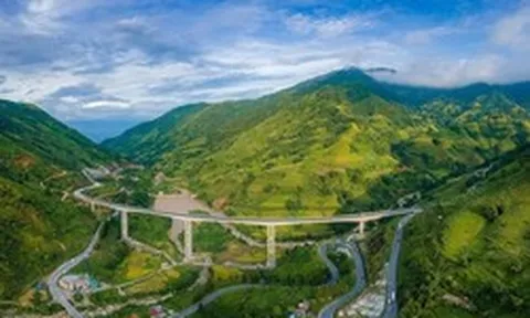 Việt Nam có cây cầu 600m không bắc qua con sông nào, nằm giữa núi rừng với trụ cao tới 83m so với mặt đất: Đã được xác lập kỷ lục, mô hình tương tự ở Trung Quốc, Tây Ban Nha đã làm