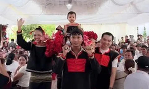 Hoa hậu “nghèo nhất Việt Nam” đãi tiệc 81 mâm cho 1 dịp đặc biệt