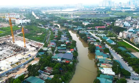 Hiện trạng ven sông Nhuệ trước chỉ đạo kiểm tra của Chủ tịch Hà Nội