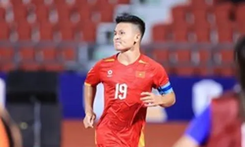 Tin đồn về Quang Hải & kỳ vọng mới trên ĐT Việt Nam