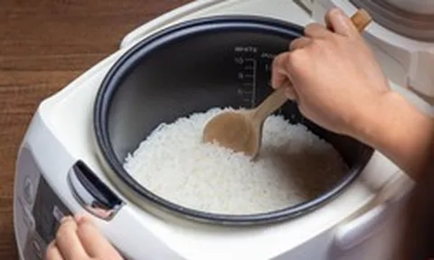 Lời khuyên cho các gia đình đang dùng nồi cơm điện: Đừng làm việc này ngay khi cơm chín