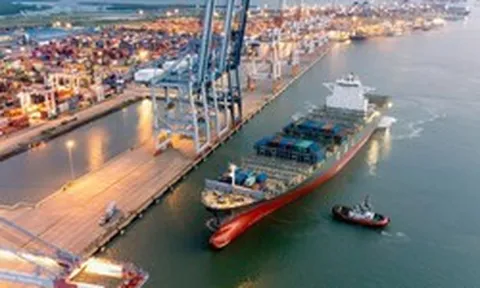 Hạ tầng logistics: Cần chuyển từ đầu tư riêng lẻ sang kết nối theo dòng hàng
