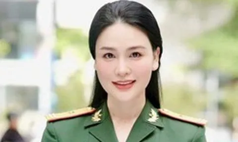 Nữ thạc sĩ – Trung tá quân đội 45 tuổi nói thẳng: "Chúng không làm tôi kém giá trị hơn"