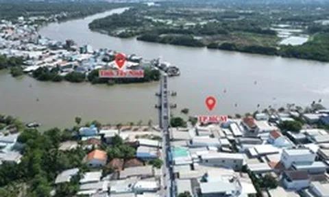 Cận cảnh cầu Rạch Dơi hơn 50 năm tuổi nối TP.HCM - Tây Ninh sắp được xây mới