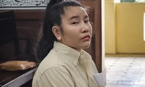 Nữ nhân viên ngân hàng Nguyễn Giang Vũ Vi lĩnh án 16 năm tù